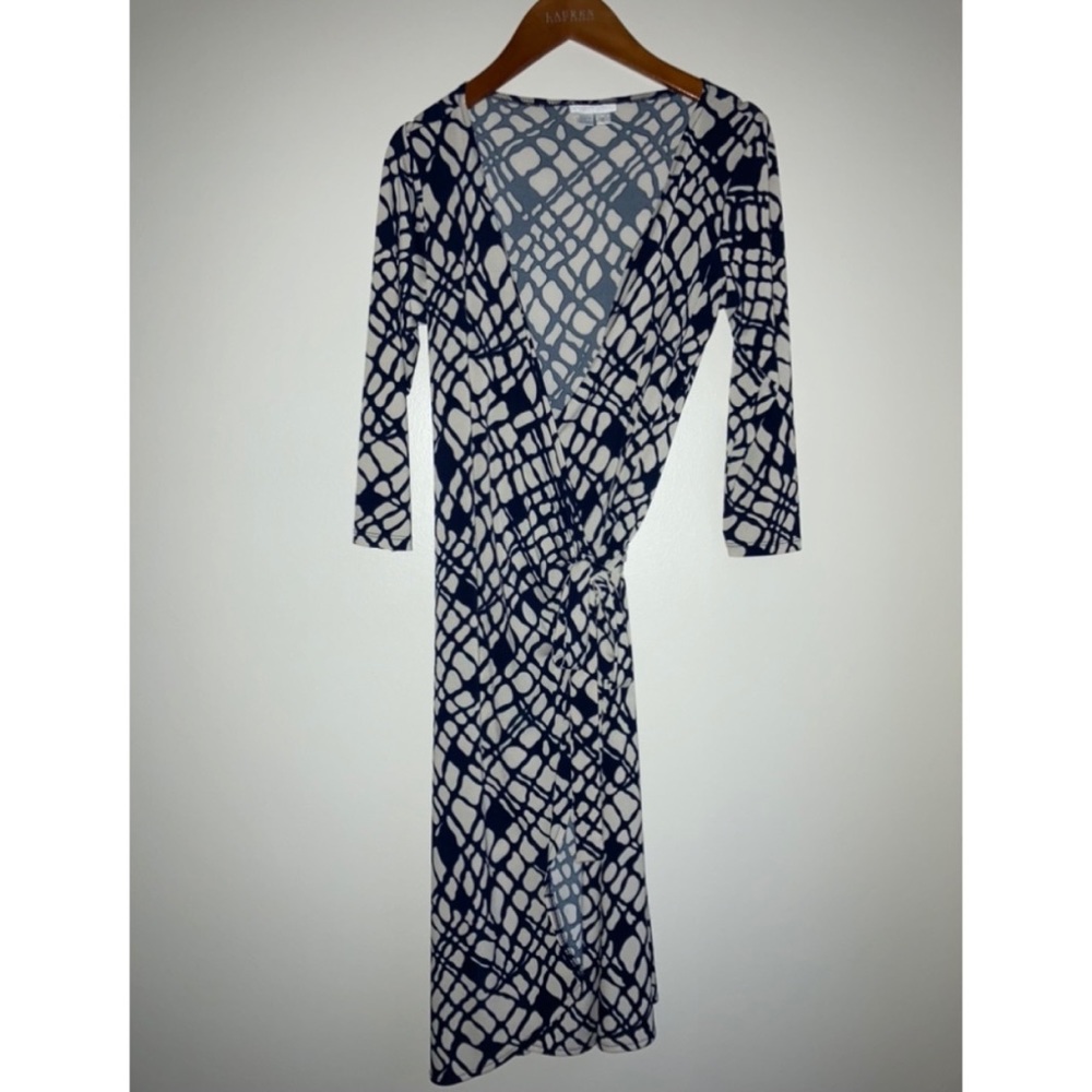 London Times  Geometric Print Wrap Dress 8 - Picture 2 of 5